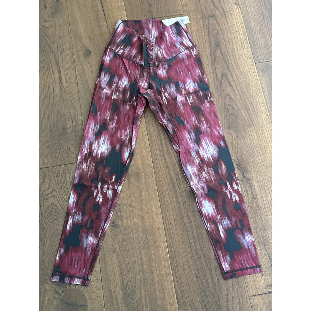 Offline by Aerie High Rise Pull On Leggings Tie Dye Red Women's Size Medium NWT